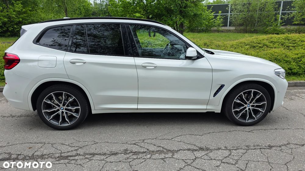 BMW X3 xDrive20d sport - 14