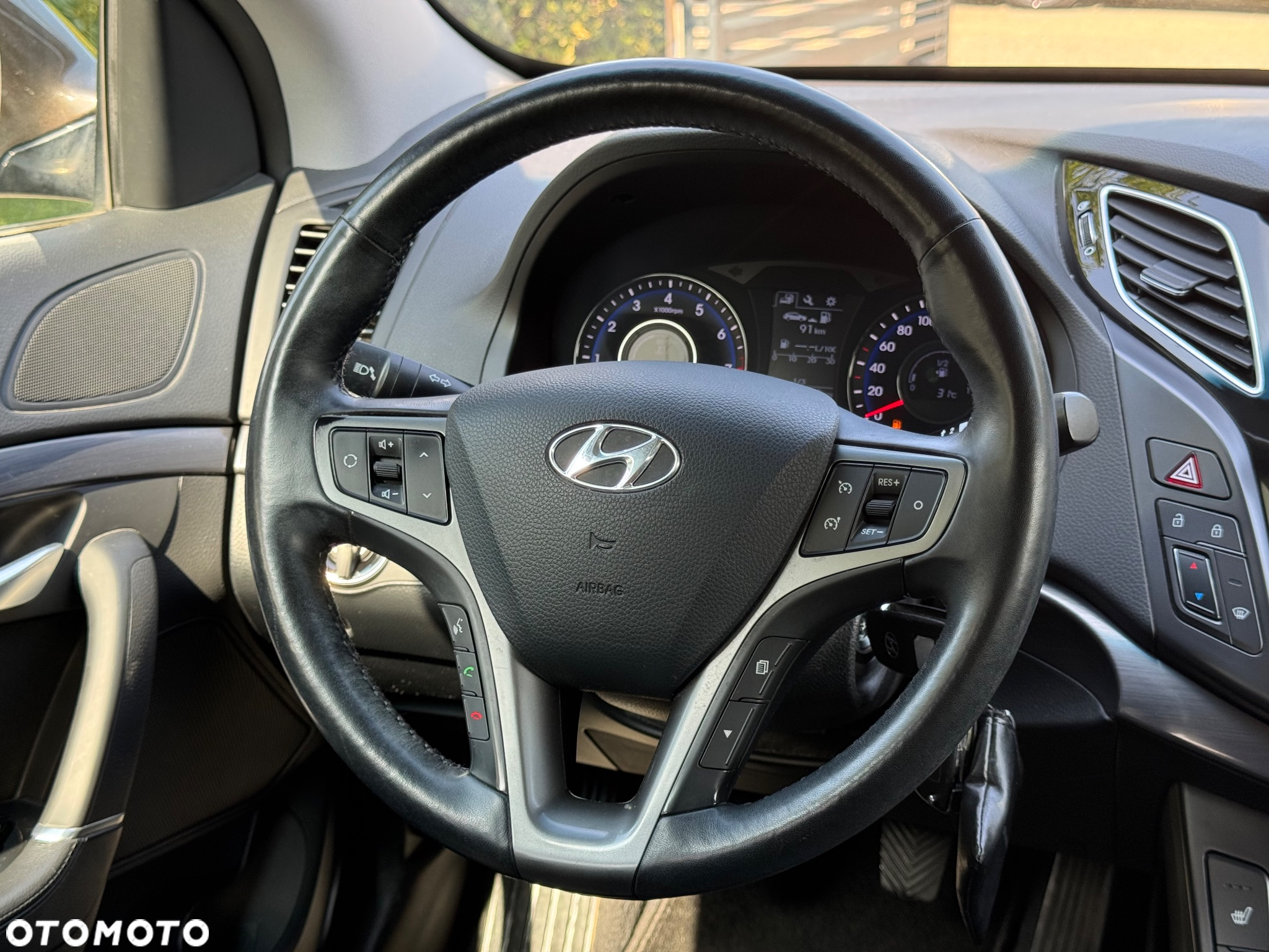 Hyundai i40 Kombi blue 1.6 Space - 22