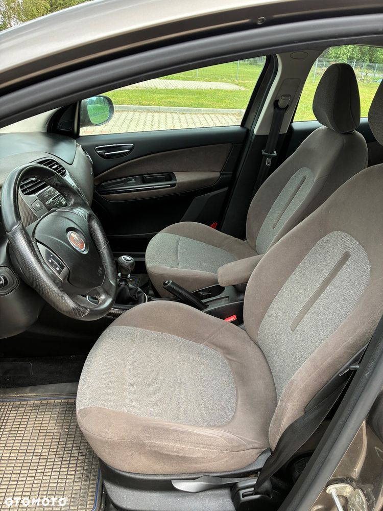 Fiat Bravo 2.0 Multijet 16V Emotion - 8