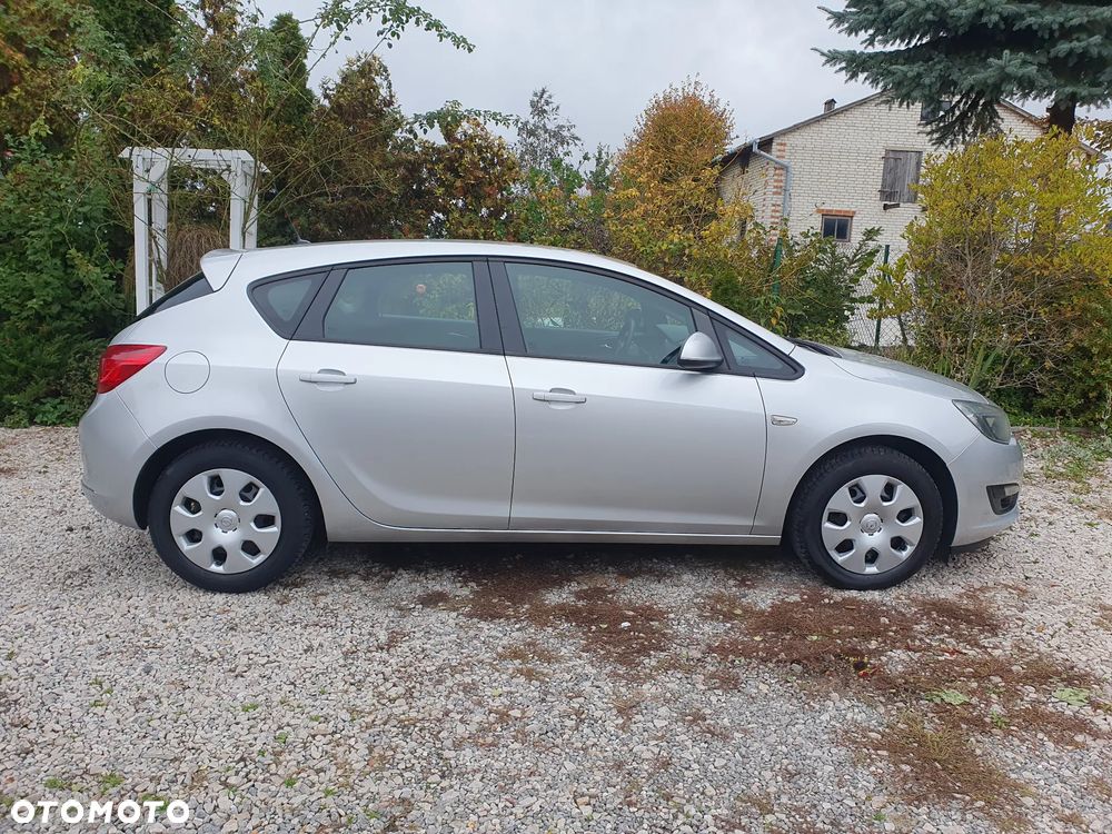 Opel Astra IV 1.4 T Active - 6