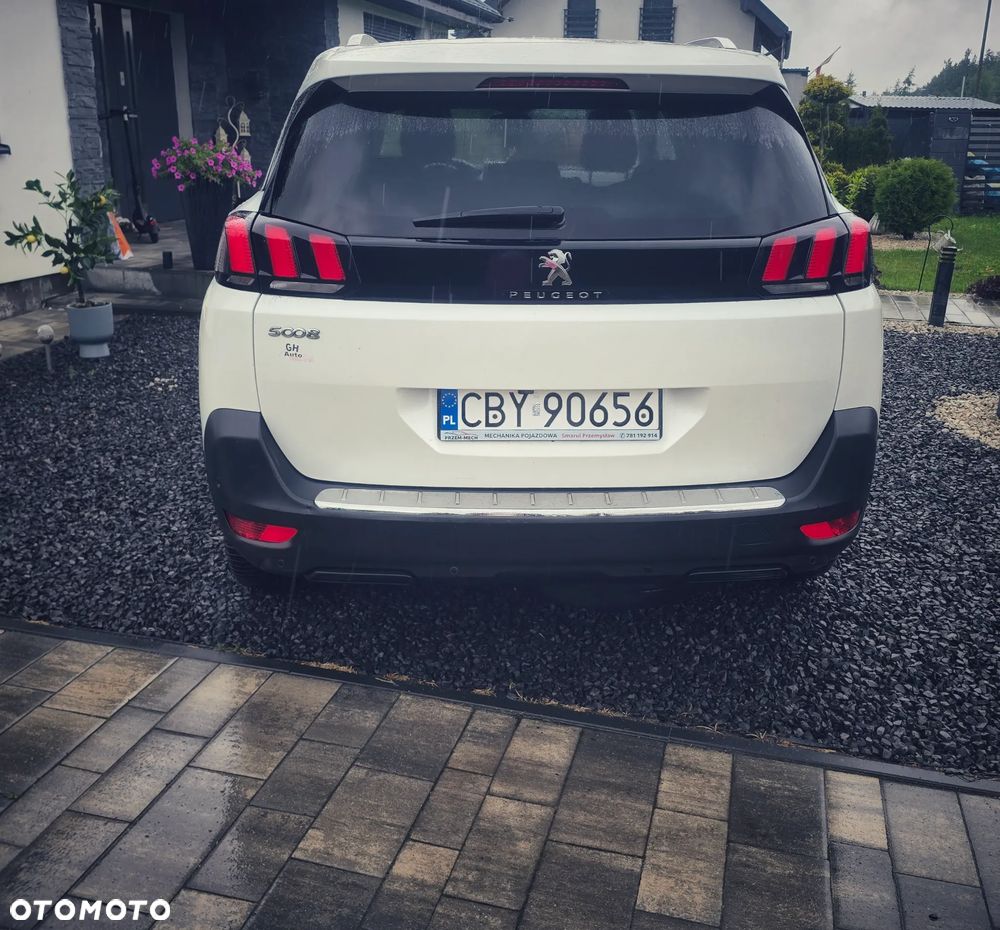 Peugeot 5008 1.2 PureTech Active S&S EAT6 - 6
