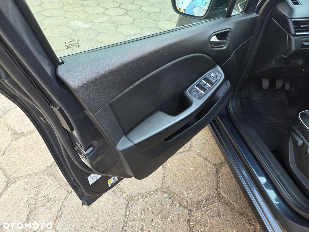Renault Clio TCe 100 EXPERIENCE - 8