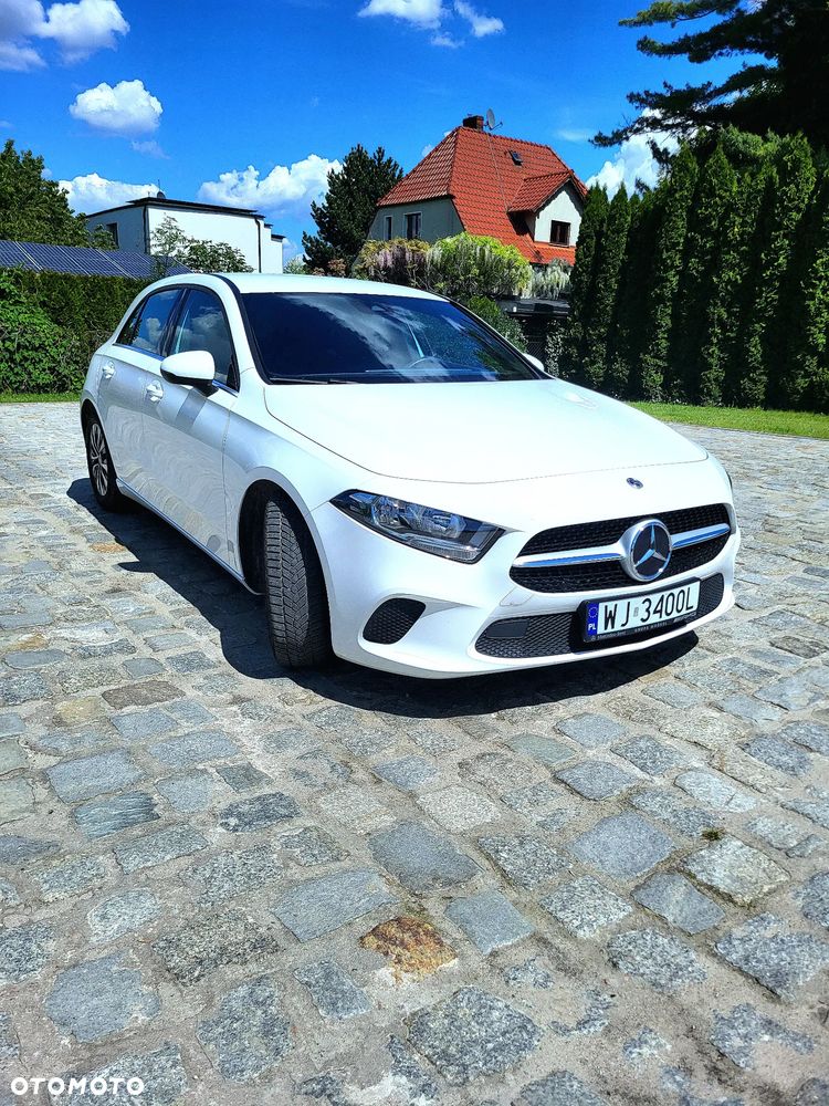 Mercedes-Benz Klasa A 180 7G-DCT - 2