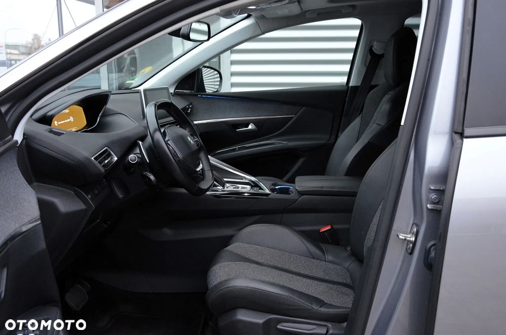 Peugeot 5008 BlueHDi 130 EAT8 Allure - 13