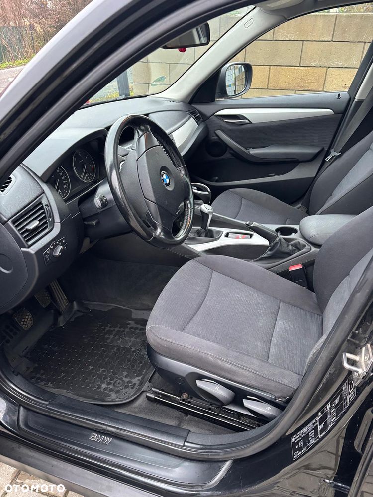 BMW X1 sDrive18d - 10