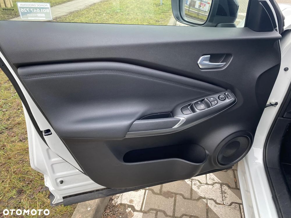 Nissan Juke 1.0 DIG-T N-Connecta DCT - 11