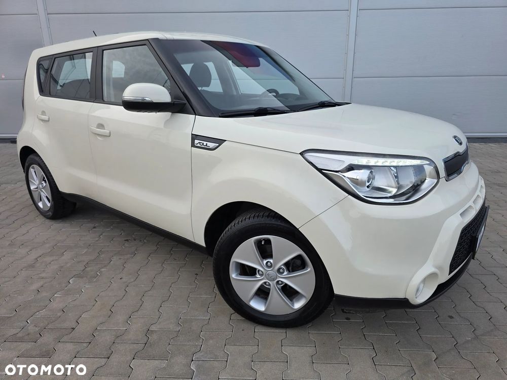 Kia Soul 1.6 GDI White&Red Edition - 13