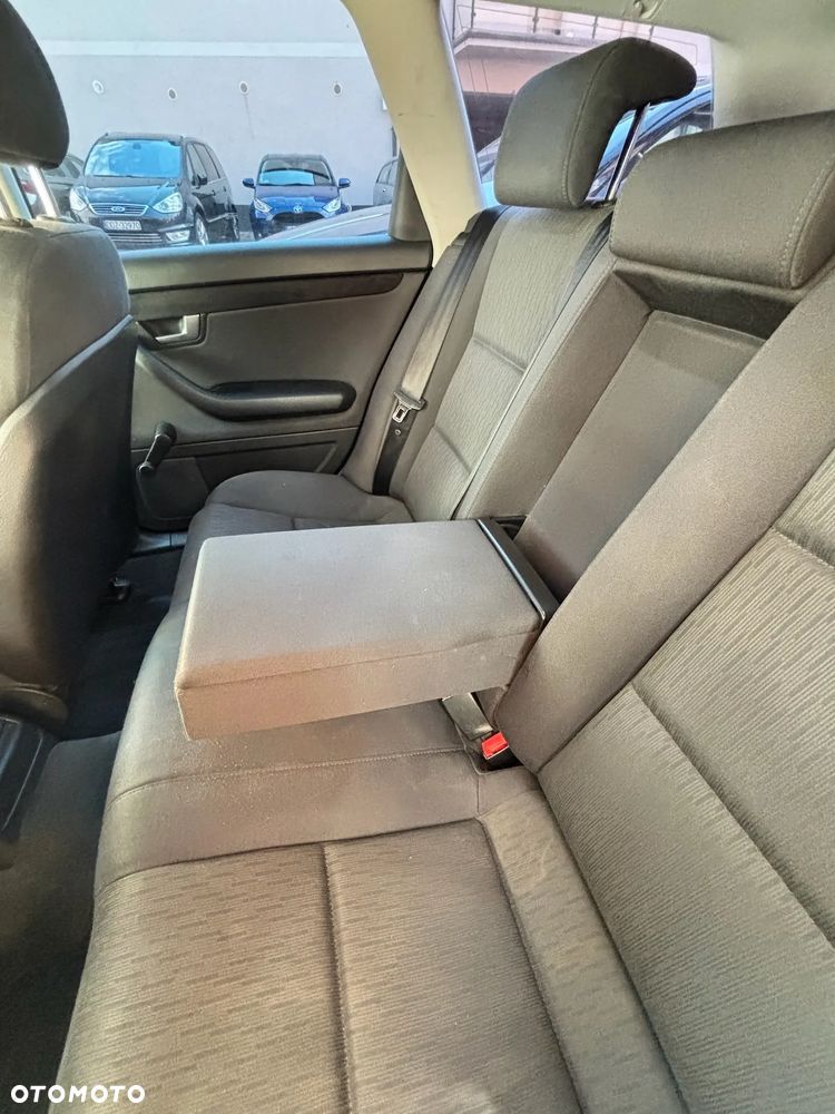 Audi A4 Avant 2.0 TDI DPF - 21