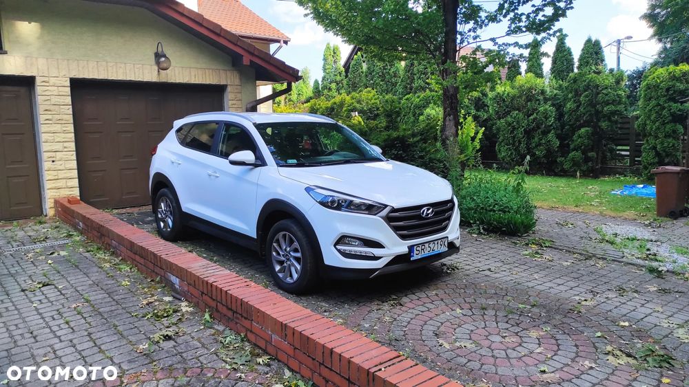 Hyundai Tucson 1.6 GDI BlueDrive Comfort 2WD - 4