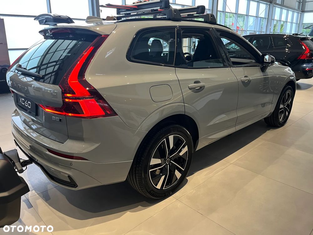 Volvo XC 60 B5 B AWD Plus Dark - 6