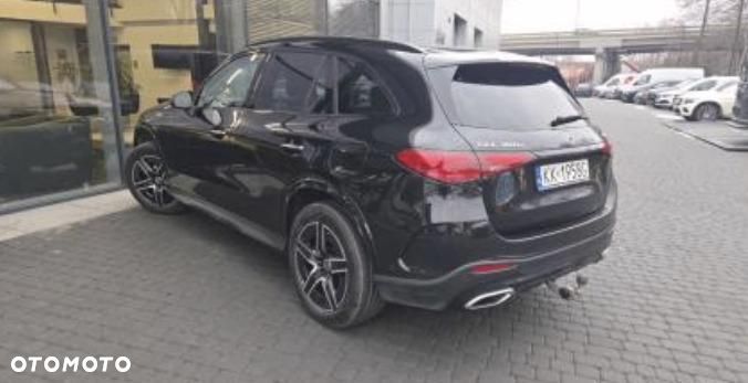 Mercedes-Benz GLC 300 e PHEV 4-Matic AMG Line - 4
