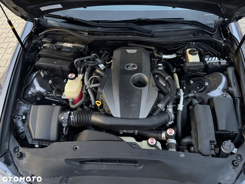 Lexus IS 200t F Sport - 21