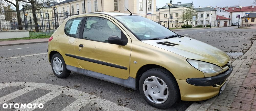 Peugeot 206 - 3