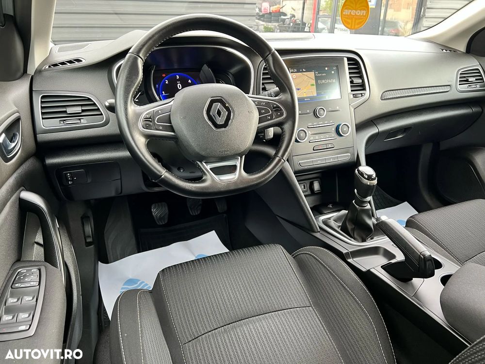 Renault Megane BLUE dCi Limited - 17