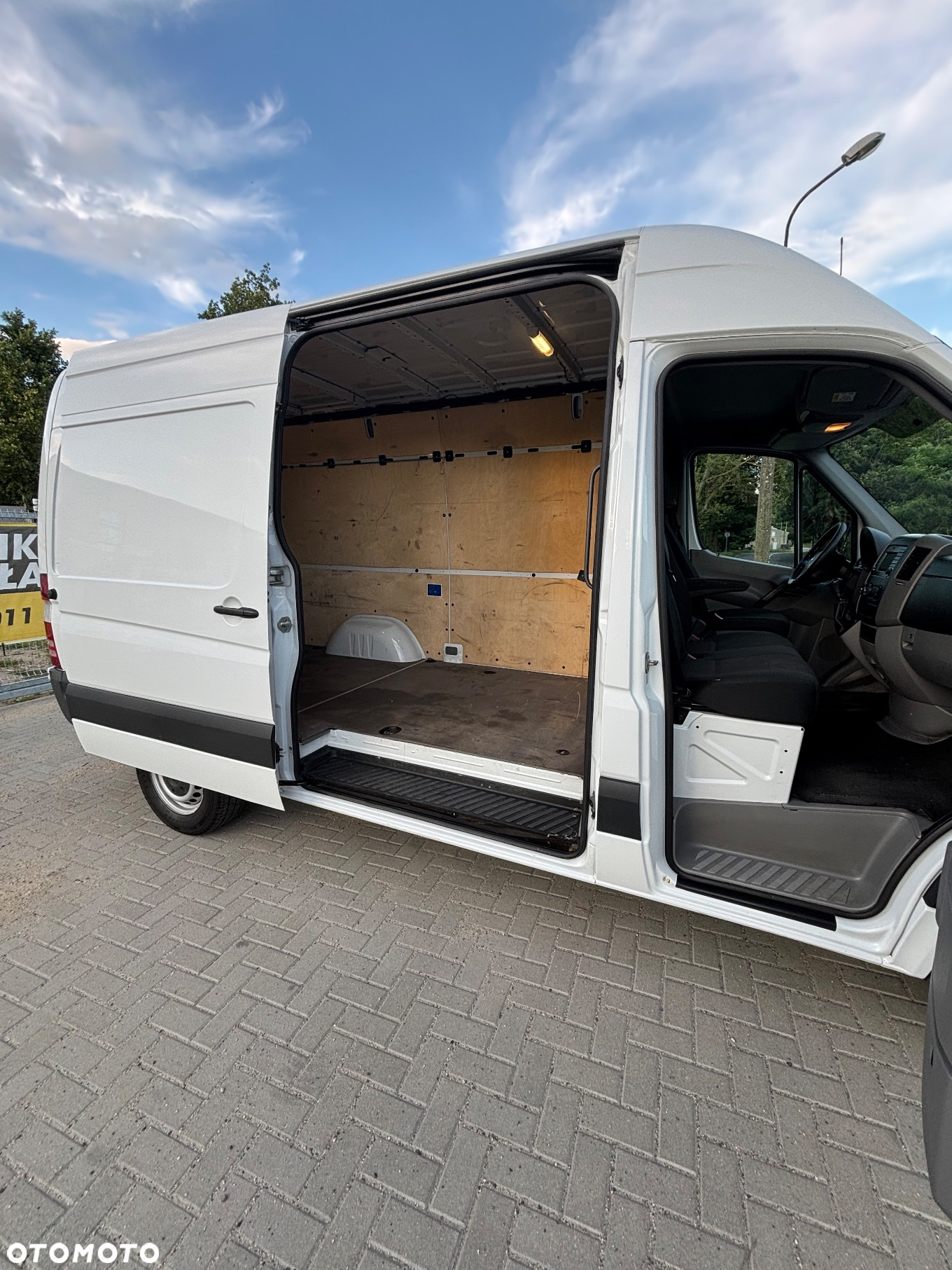 Mercedes-Benz SPRINTER L2H2 - 5