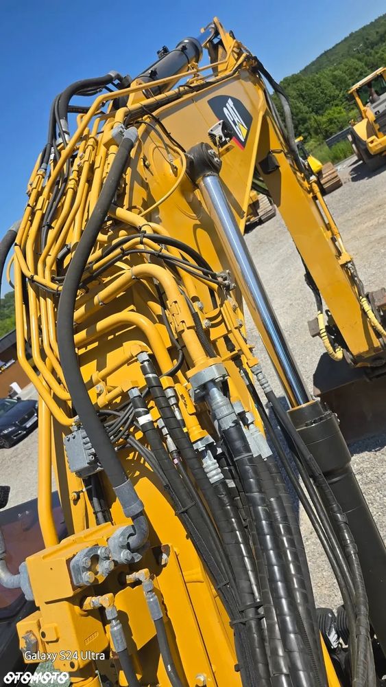 Caterpillar 325f - 6