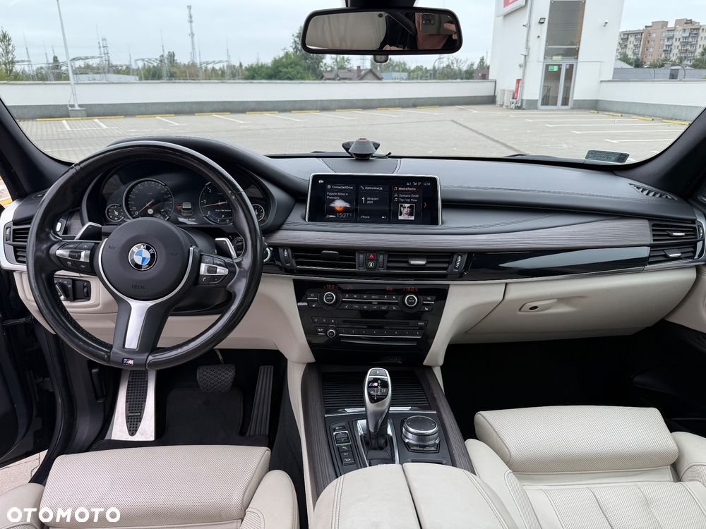 BMW X5 M M50d - 12