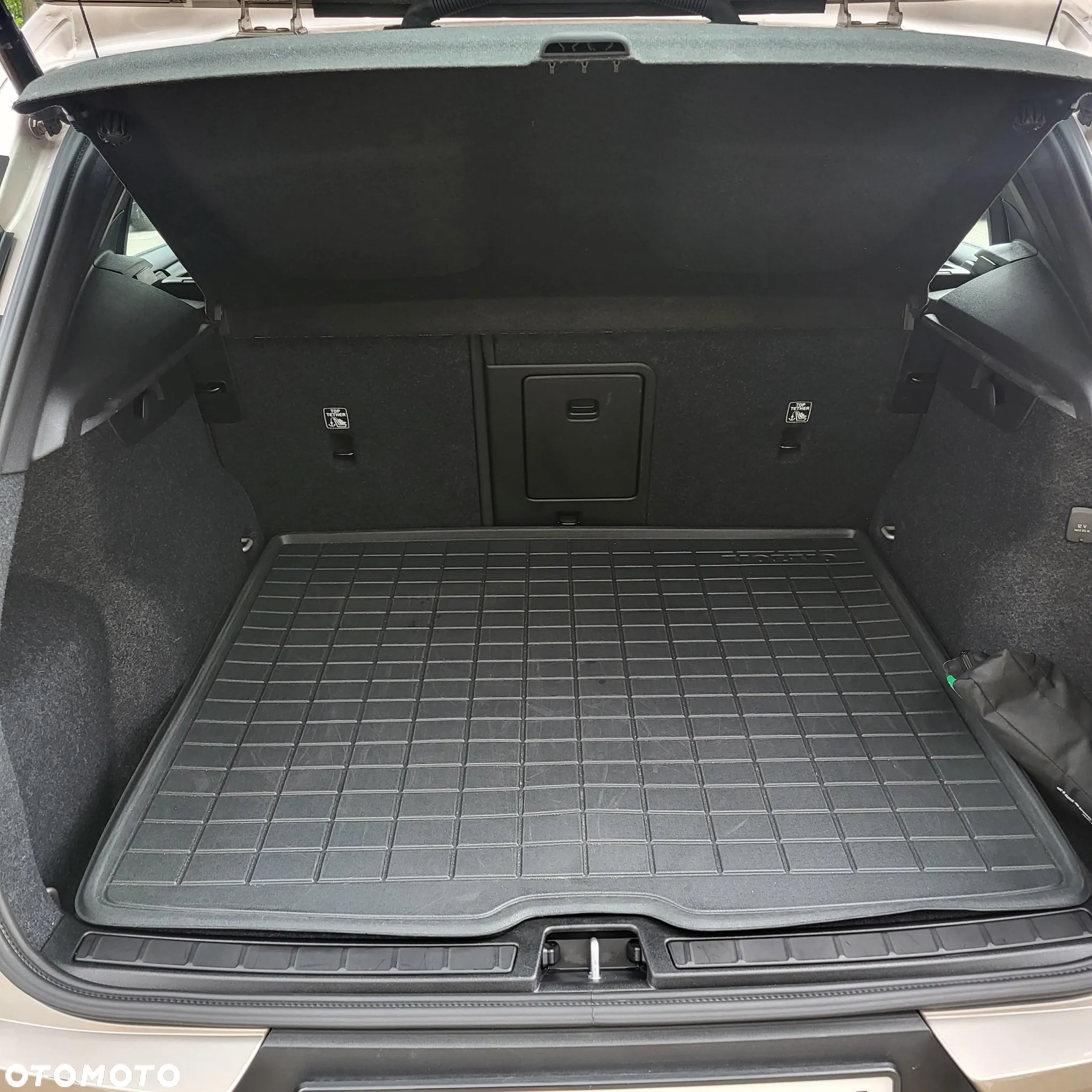 Volvo XC 40 B3 Plus Dark - 15