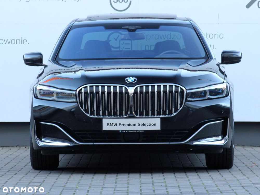 BMW Seria 7 - 10