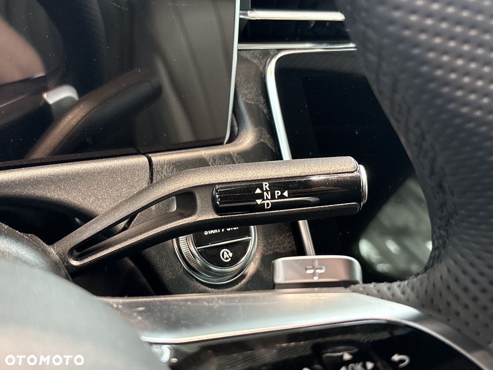 Mercedes-Benz Klasa E 220 d mHEV 4-Matic AMG 9G-Tronic - 15
