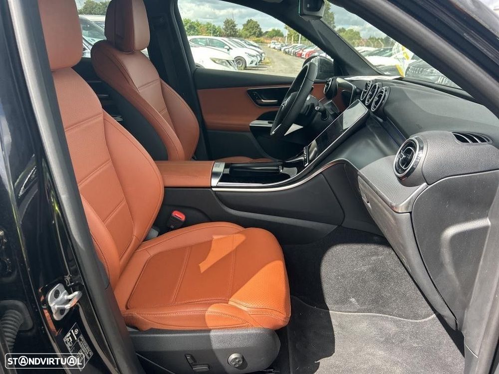 Mercedes-Benz GLC 300 e 4Matic - 2