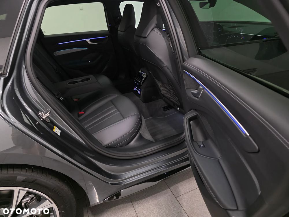 Audi A6 Avant 40 TDI S tronic sport - 34