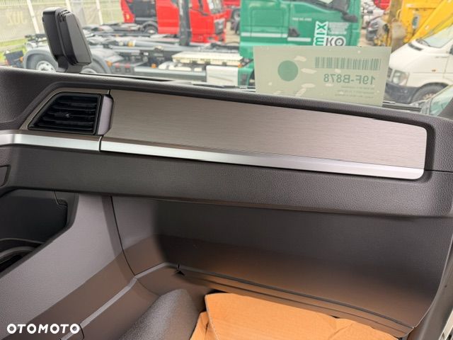 MAN TGS 26.360 6x2-4 BL - 24