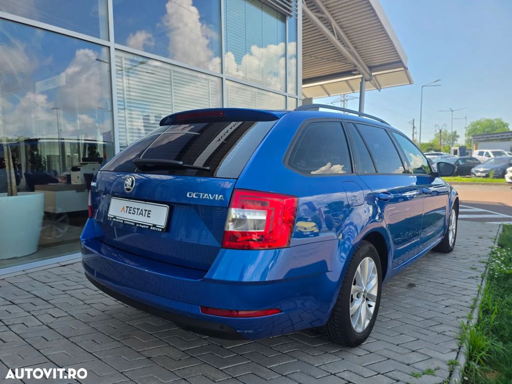 Skoda Octavia 1.6 TDI DSG Ambition - 7