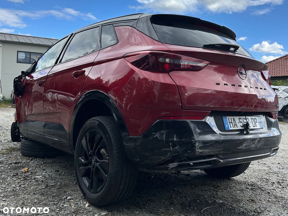 Opel Crossland X - 2