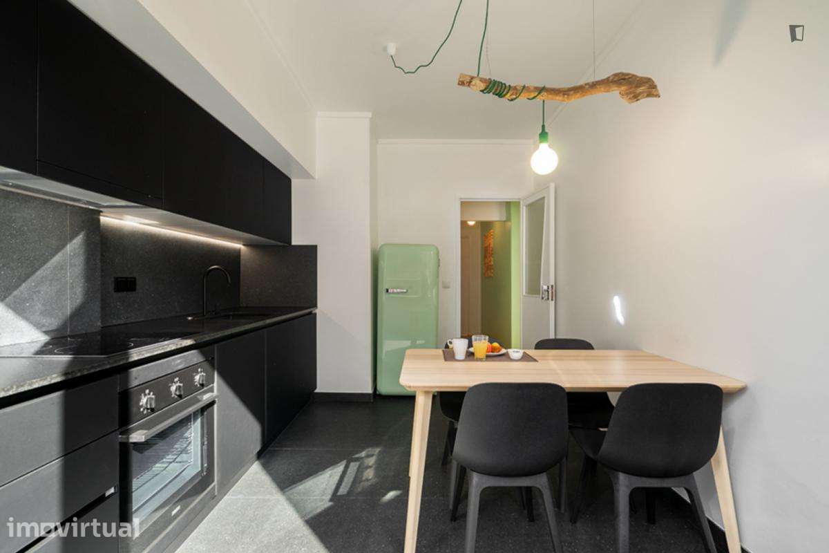 Quarto - localizado em Leiria - Grande imagem: 5/11