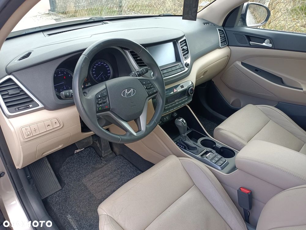 Hyundai Tucson - 17