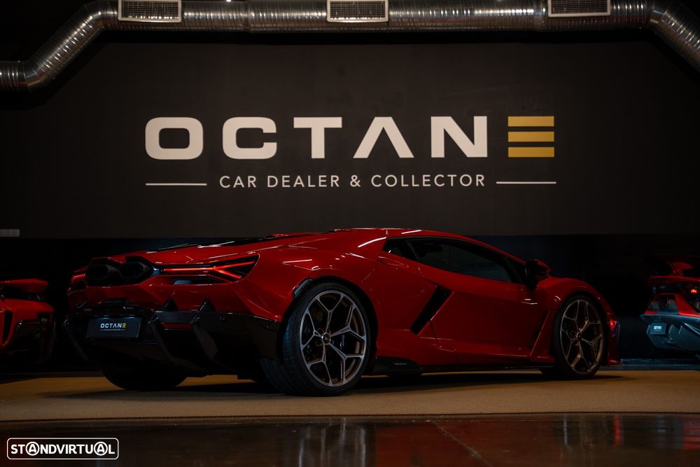 Lamborghini Revuelto 6.5 V12 - 5