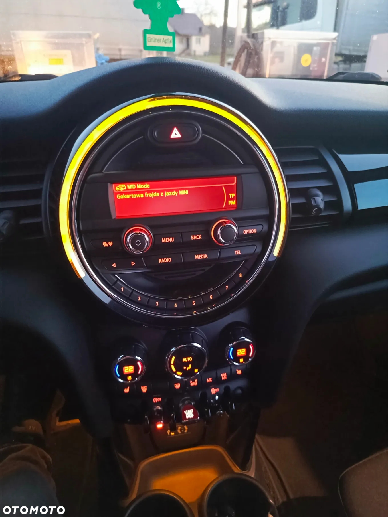 MINI Cooper D - 25