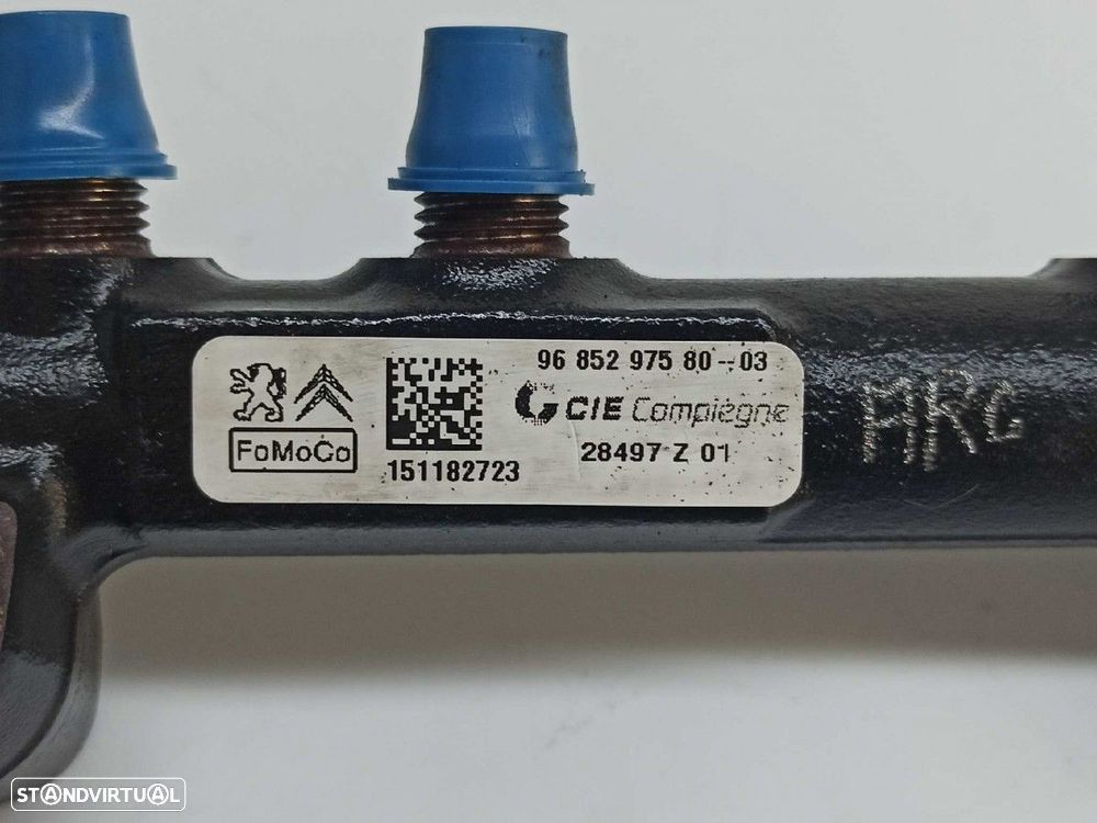 RAMPA INJETORA FORD FOCUS LIM. TREND + - 3