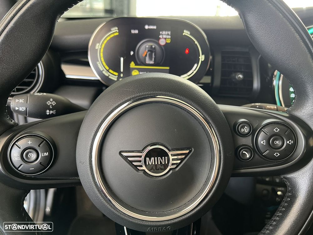 MINI 3 Portas Cooper SE - 19
