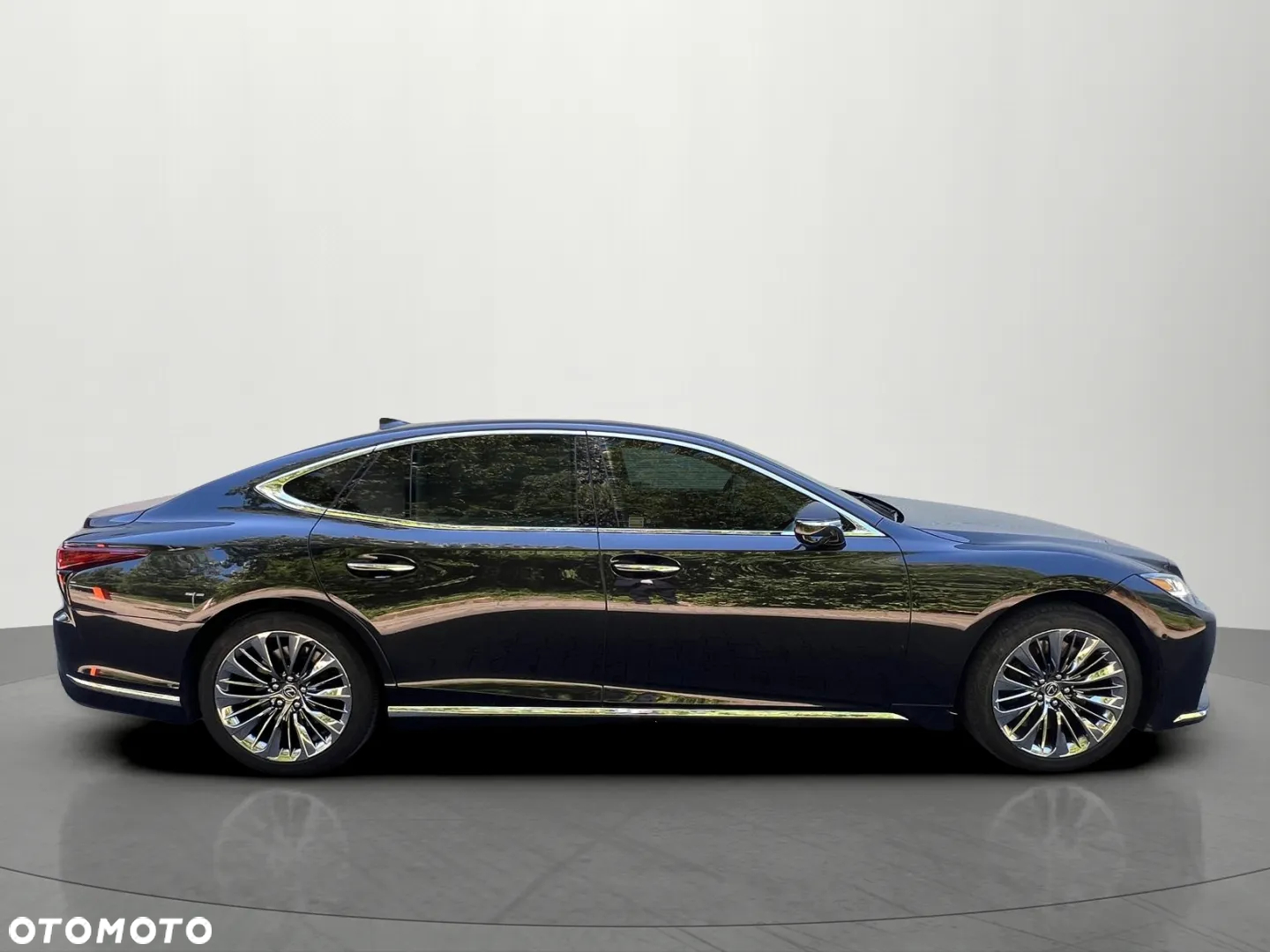 Lexus LS 500h Prestige AWD - 4