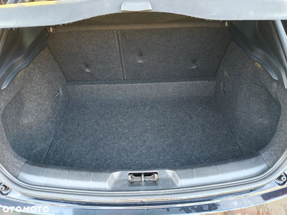 Volvo V40 D2 Momentum - 27
