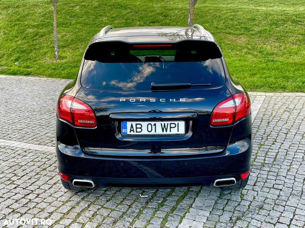 Porsche Cayenne 3.0 L V6 - 14