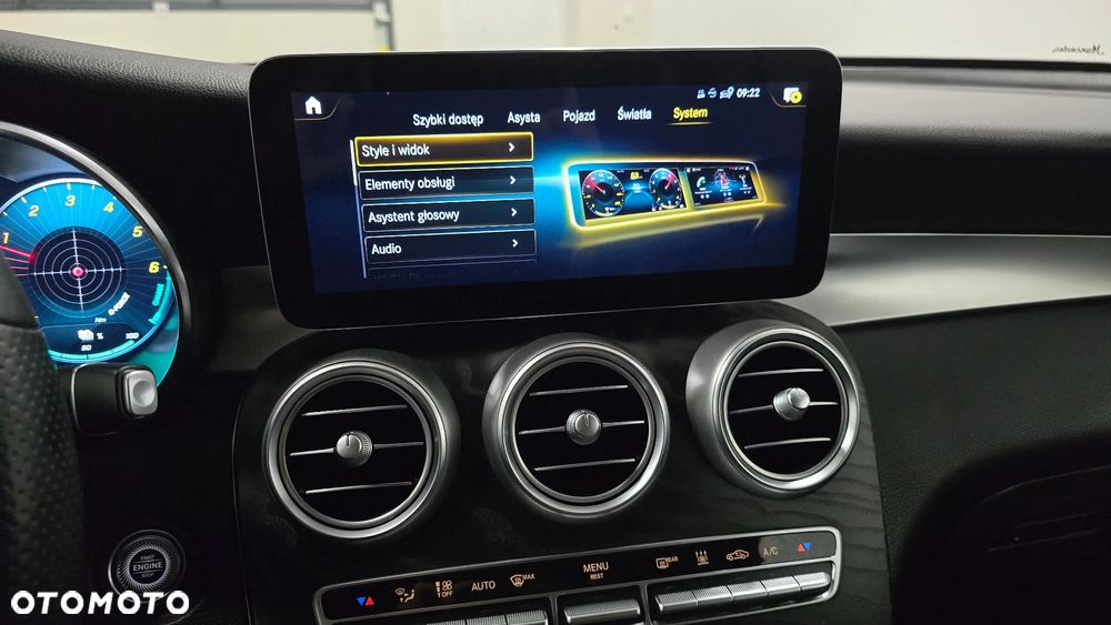 Mercedes-Benz GLC 300 de 4Matic 9G-TRONIC AMG Line Plus - 35