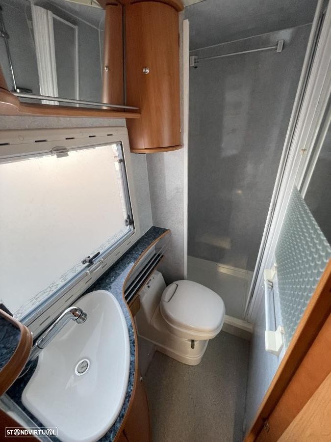 Fleurette Le Grebe Chassis Alko cama francesa - 7