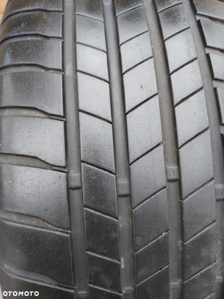 OPONY  215/55/R17  BRIDGESTONE - 4