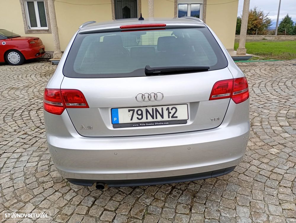 Audi A3 Sportback 1.6 TDI Attraction - 24