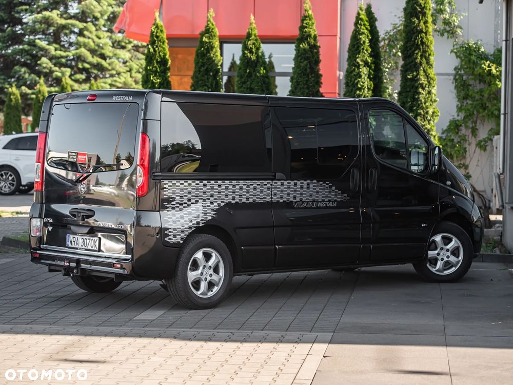Opel Vivaro - 10