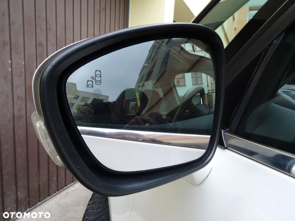 Citroën C4 Picasso e-HDi 115 Exclusive - 14