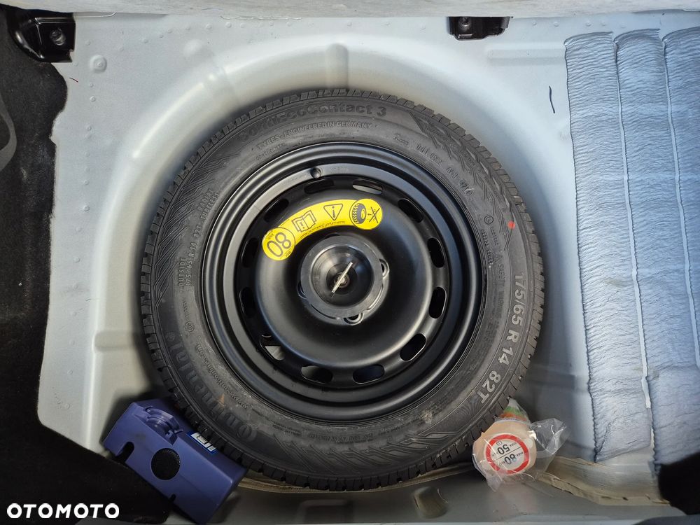 Ford Fiesta 1.25 Trend - 18