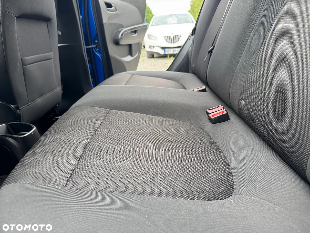 Chevrolet Aveo - 21