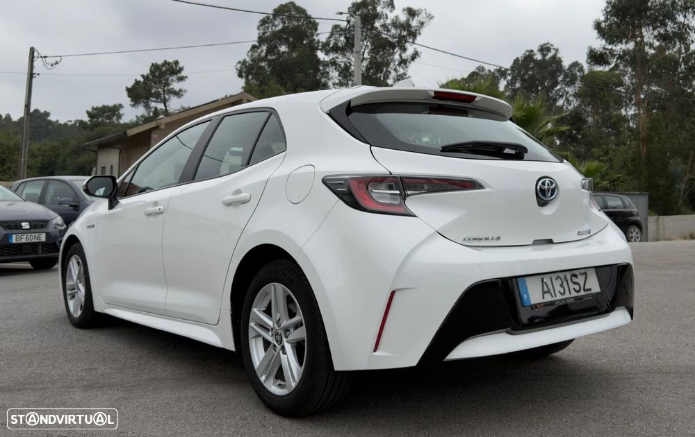 Toyota Corolla 1.8 Hybrid Comfort - 4