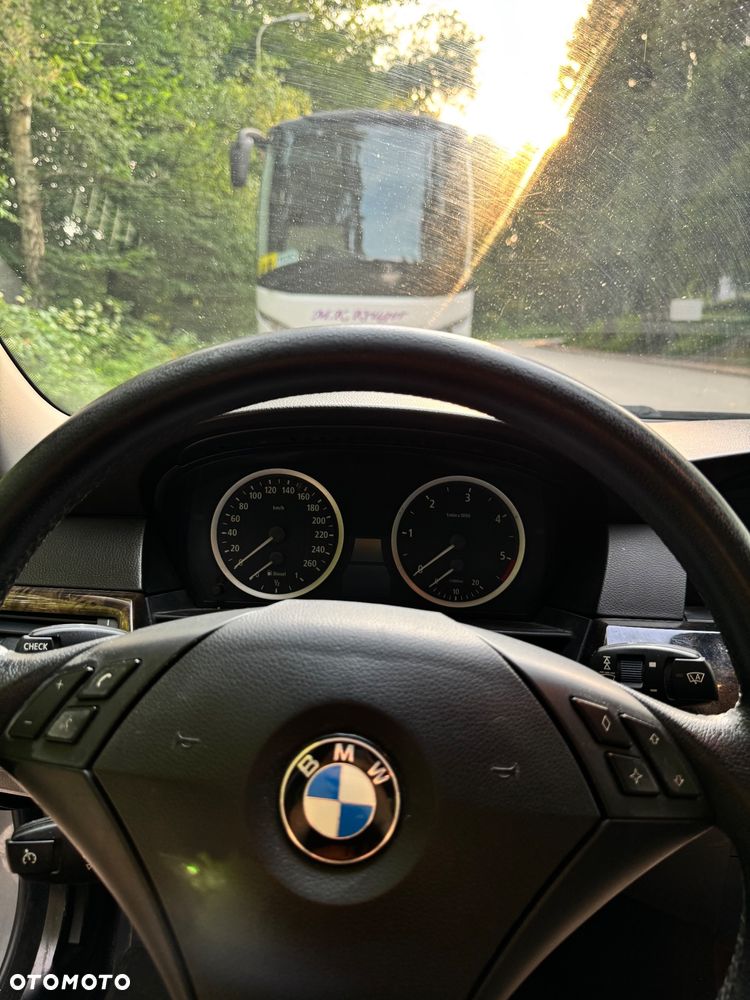BMW Seria 5 - 23