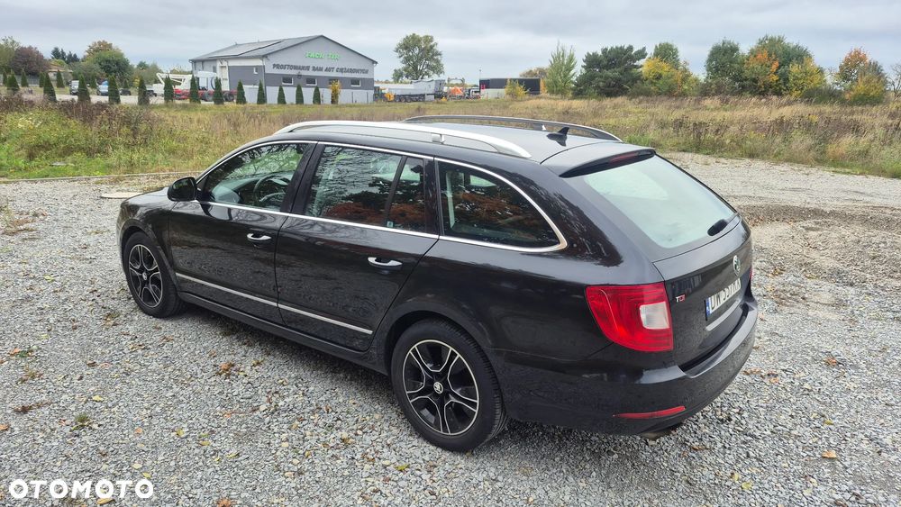 Skoda Superb 2.0 TDI Elegance - 5
