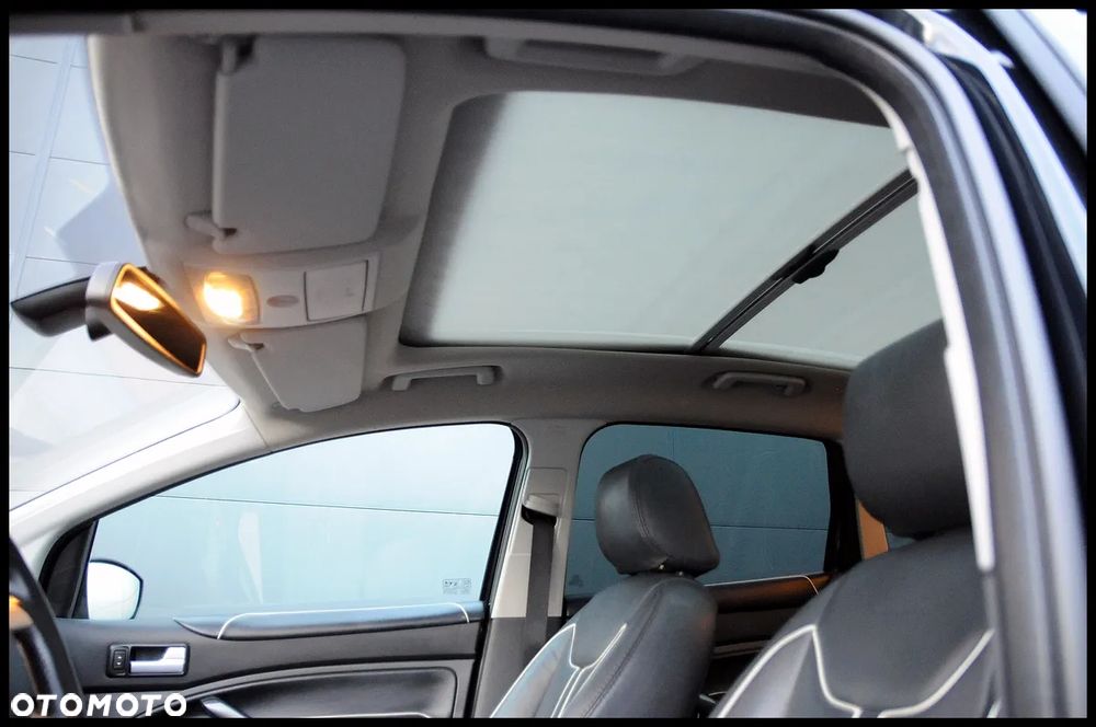 Ford Kuga 2.0 TDCi 4x4 Individual - 29